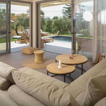 Elaia Grove Каламата