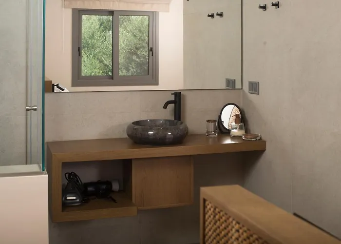 וילה Elaia Grove *