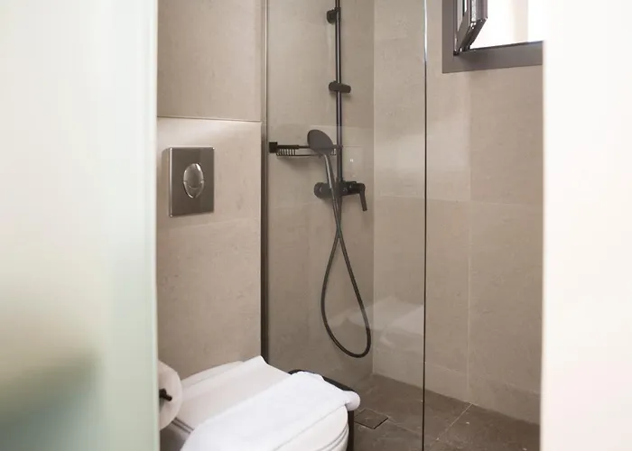 וילה Elaia Grove קלמאטה